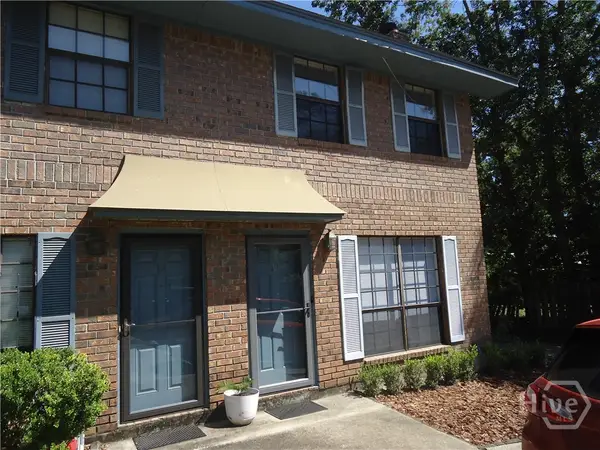 2220 E Victory Drive #17, Savannah, GA 31404