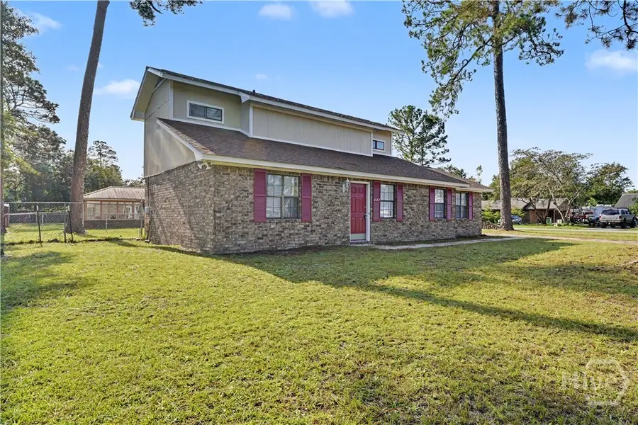 607 Slade Street, Hinesville, GA 31313 - #2