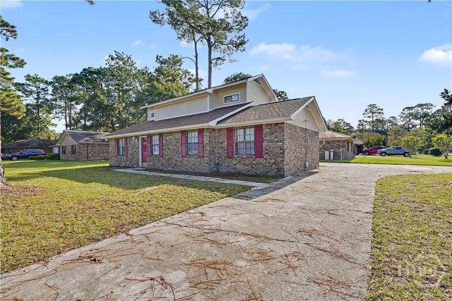 607 Slade Street, Hinesville, GA 31313 - #3