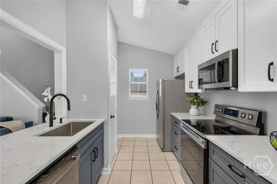 524 Pointe South Drive, Savannah, GA 31410 - #3