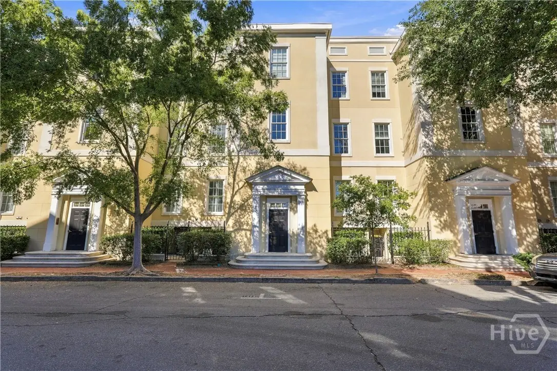 318 W Jones Street, Savannah, GA 31401 - #1