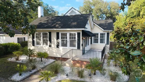 106 E 55th Street, Savannah, GA 31405
