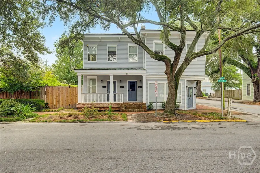 221 W Duffy Street, Savannah, GA 31401 - #3