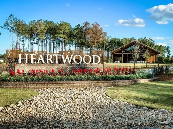 1095 Heartwood Avenue, Richmond Hill, GA 31324