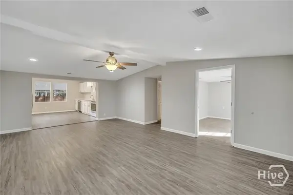 147 Cc Jones Street, Midway, GA 31320