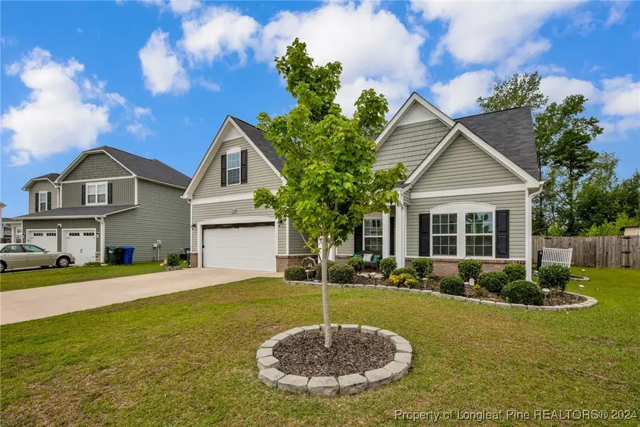 5733 Pondhaven Drive, Fayetteville, NC 28314 - Image #2