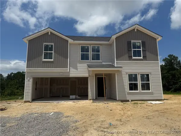 1072 Emerald Stone Loop, Hope Mills, NC 28348