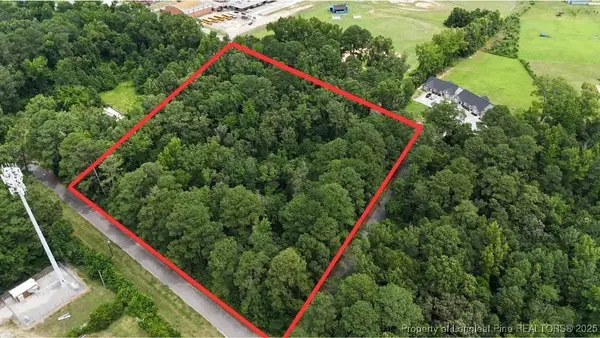 E Third Street, Parkton, NC 28371