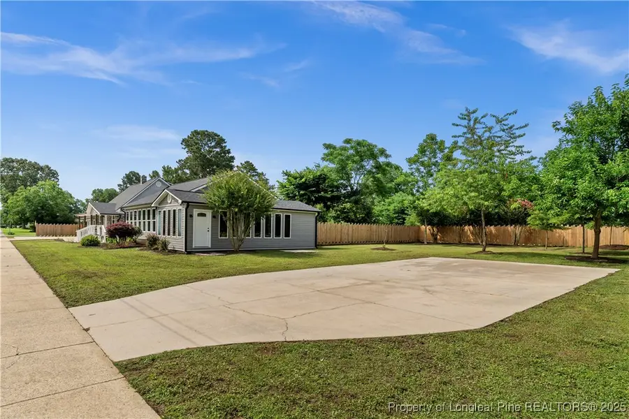 705 Bullard St., Roseboro, NC 28382 - Image #2