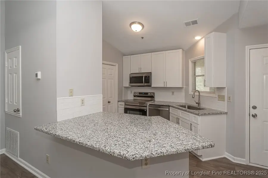 1022 Wood Creek Unit 5 Drive, Fayetteville, NC 28314 - Image #3