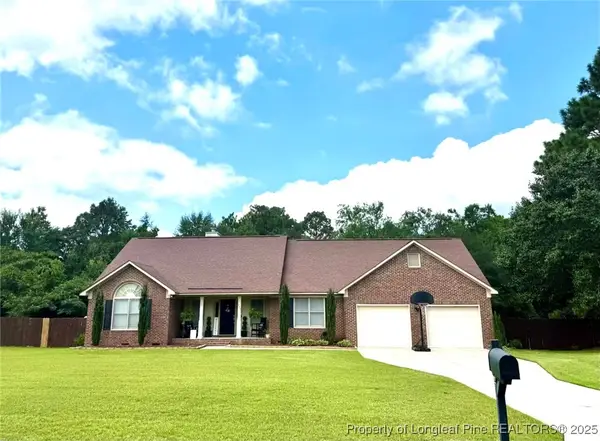 726 Foxcroft Drive, Fayetteville, NC 28311