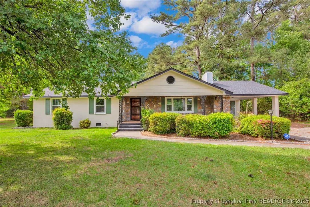 838 W 3rd Avenue, Red Springs, NC 28377 - #1