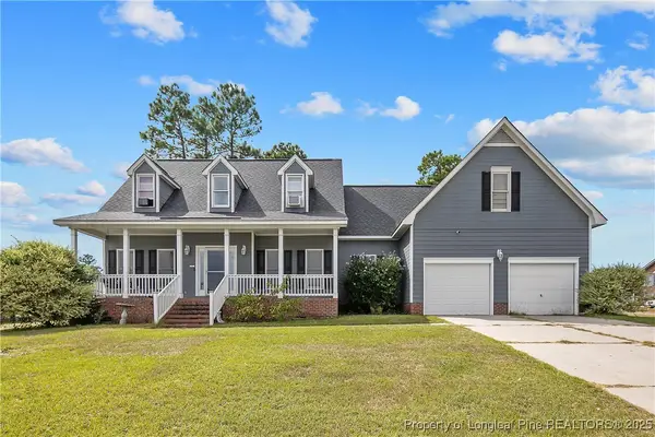 6145 Woodspring Drive, Hope Mills, NC 28348