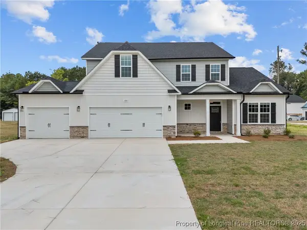 394 Zeppelin Lane, Raeford, NC 28376