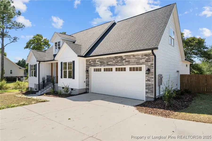 106 Camberly Lane, Aberdeen, NC 28315 - Image #2