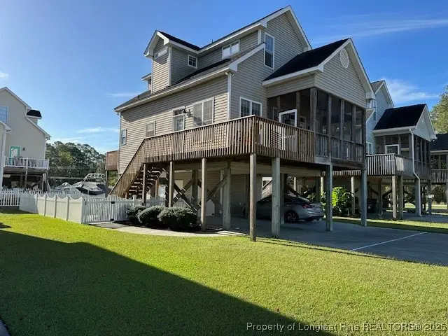 28 Maple Avenue, Elizabethtown, NC 28337 - Image #1