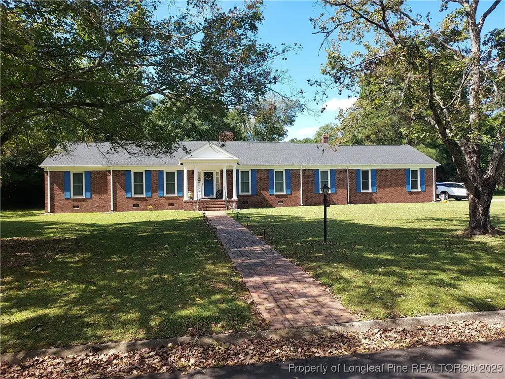 301 Pecan Lane, Laurinburg, NC 28352 - Image #1