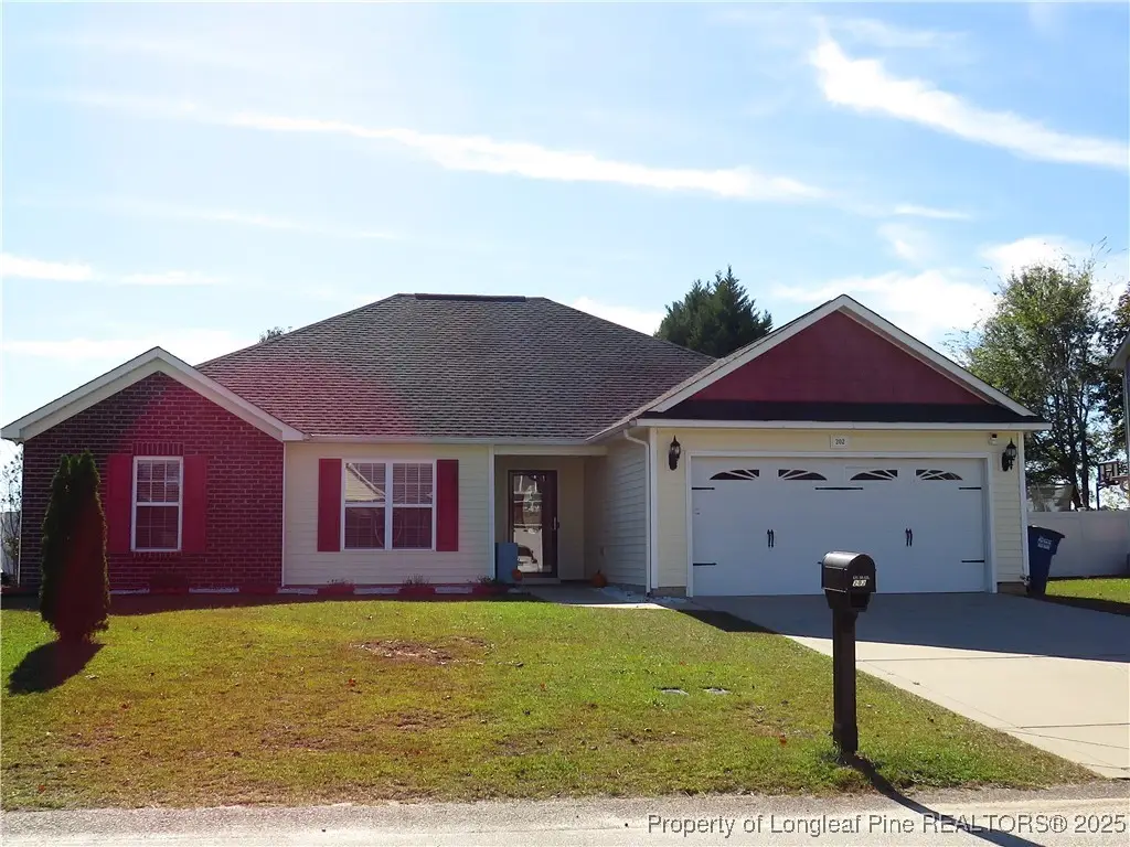 202 Crestwood Lane, Raeford, NC 28376 - #1