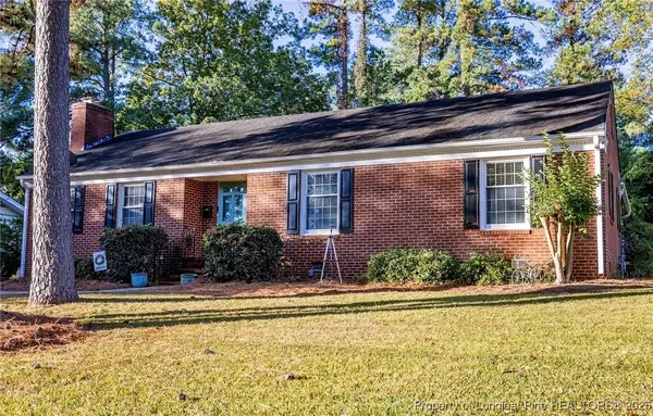 2527 Huntington Road, Fayetteville, NC 28303