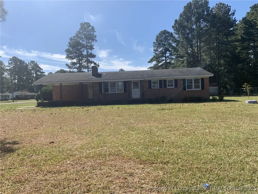 564 Bollinger Avenue, Lumberton, NC 28360 - Image #1