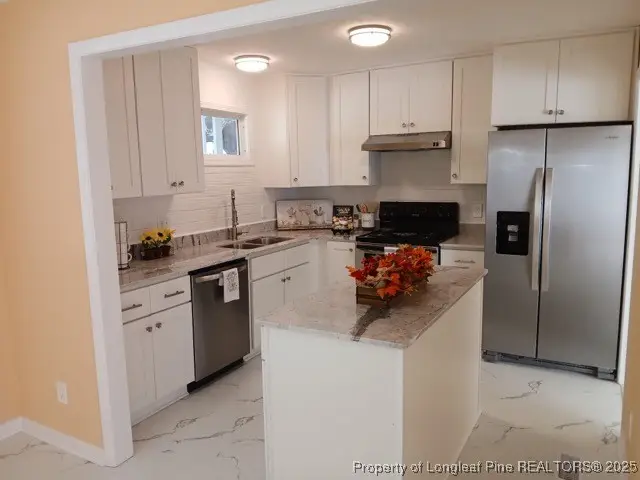 727 Ashburton Drive, Fayetteville, NC 28301 - Image #1