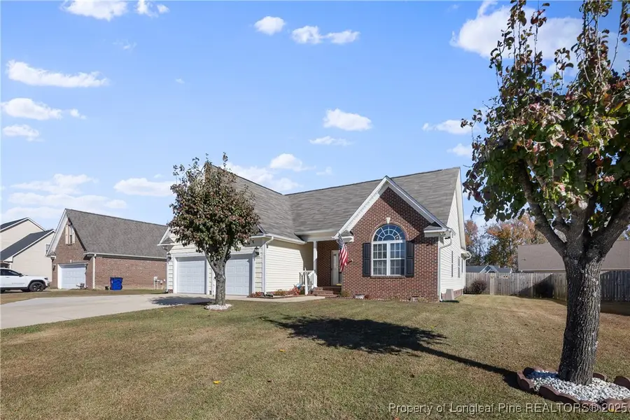 225 Hogart Street, Raeford, NC 28376 - Image #2