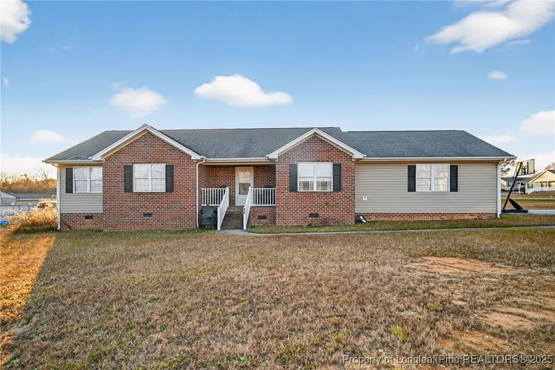 54 Canterbury Court, Roanoke Rapids, NC 27870 - Image #1