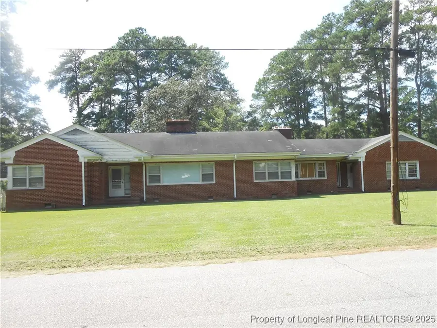 2405 N Kenan Avenue, Lumberton, NC 28358 - Image #2