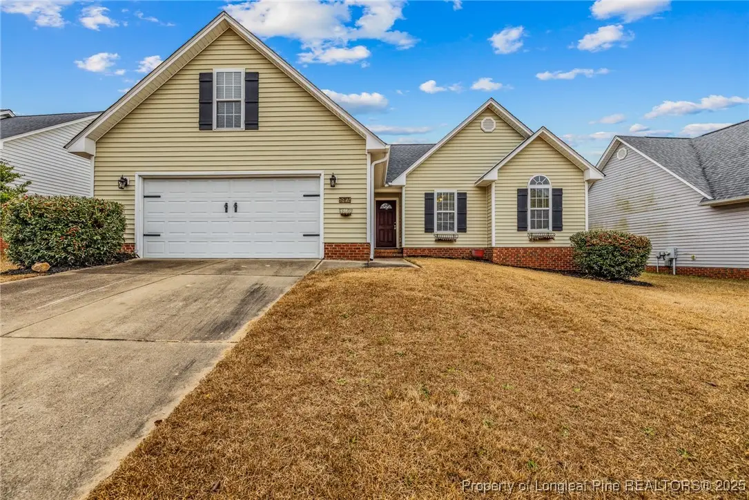 817 Bramblegate Road, Hope Mills, NC 28348 - Image #1