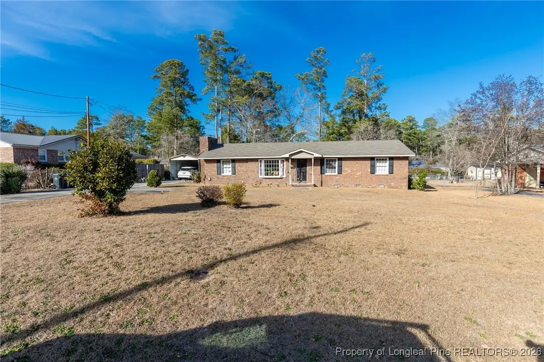 823 E Donaldson Avenue, Raeford, NC 28376 - Image #1