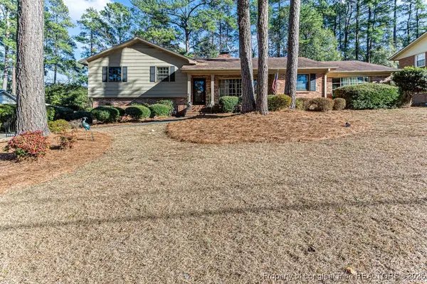 215 Northview Drive, Fayetteville, NC 28303