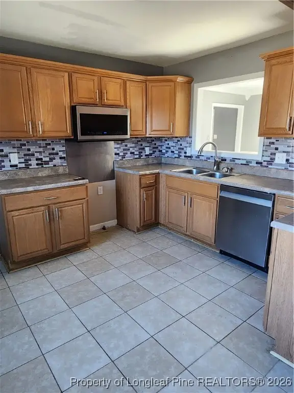 5206 Remington Road, Fayetteville, NC 28311 - Image #3