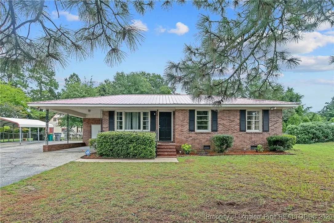 4914 Pinewood Drive, Hope Mills, NC 28348 - Image #1