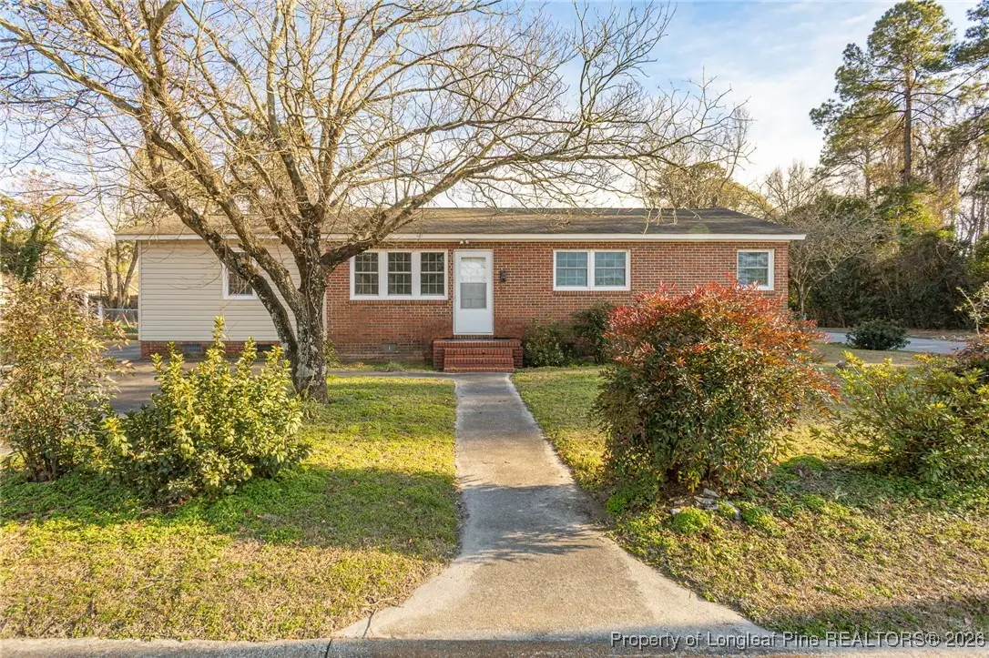 511 Layfayette Street, Lumberton, NC 28358 - #1