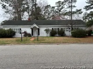2103 Mcmillan Avenue, Lumberton, NC 28358