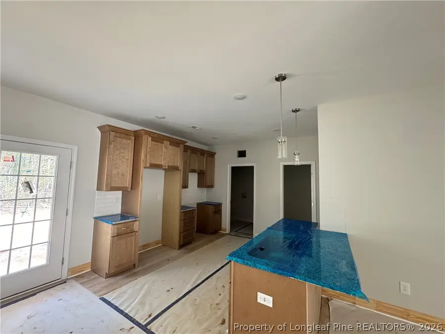 213 E 7th Avenue, Raeford, NC 28376 - #3