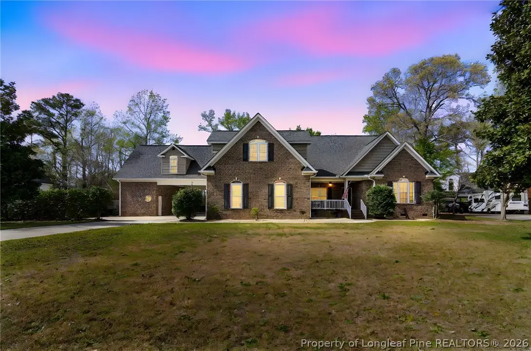 417 Foxwood Drive, Hope Mills, NC 28348 - #1