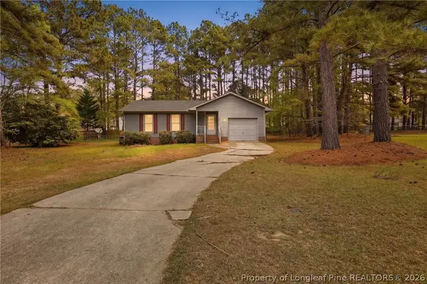 207 Cobblestone Court, Raeford, NC 28376