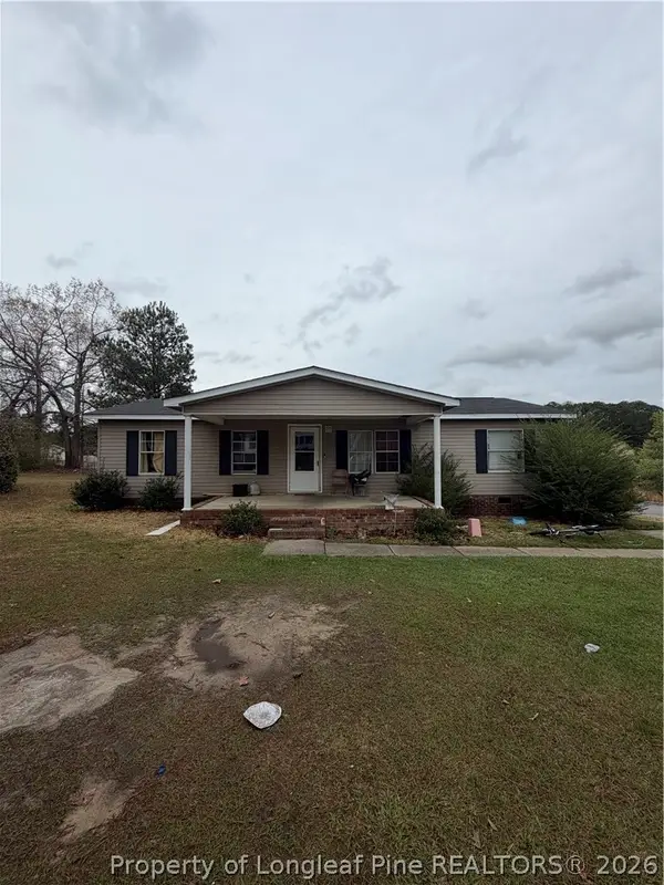 14 Tryon Court W, Spring Lake, NC 28390