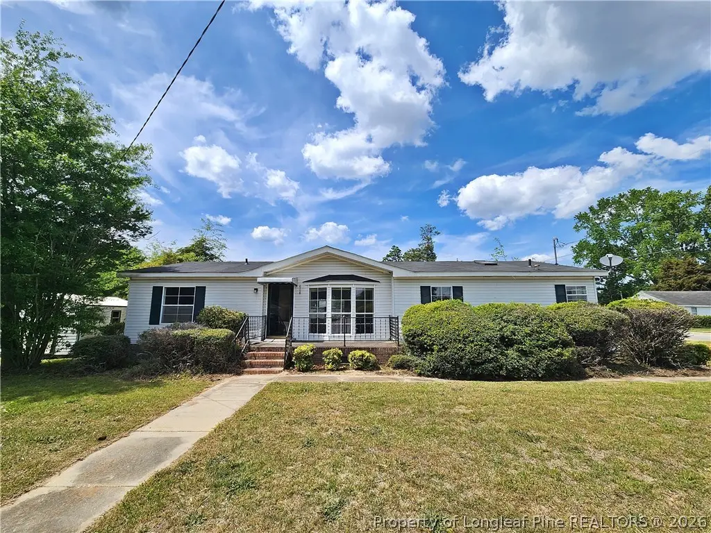 608 Old Whiteville Road, Lumberton, NC 28358 - #1