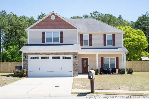 2237 Sir Michael Drive, Hope Mills, NC 28348