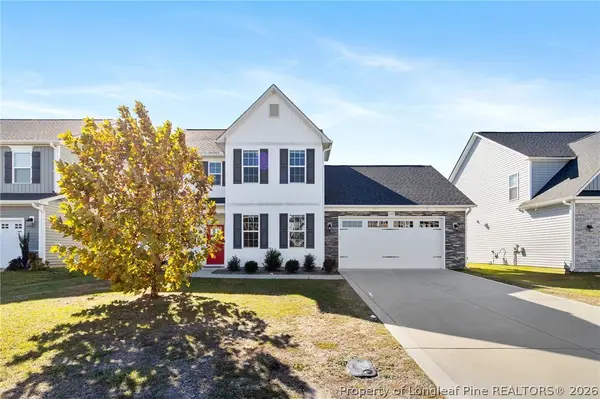 1664 Seattle Slew Lane, Hope Mills, NC 28348