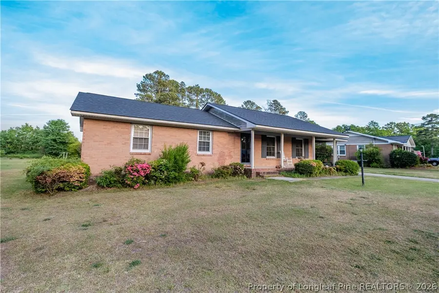 518 College Drive, Raeford, NC 28376 - #3