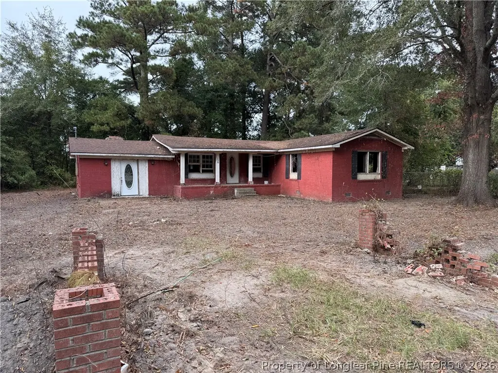 130 Wayne's Rd Road, Lumberton, NC 28358 - #1