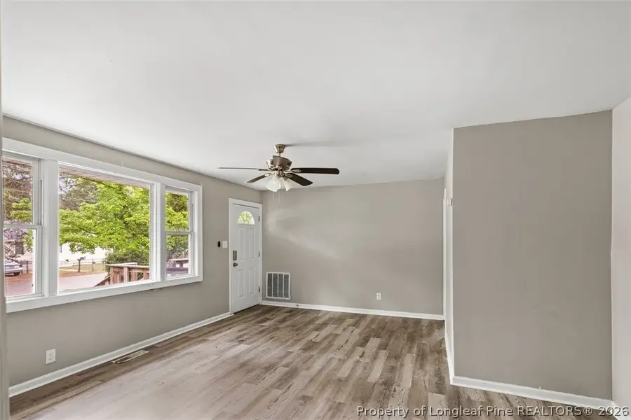 508 E 6th Avenue, Raeford, NC 28376 - #3