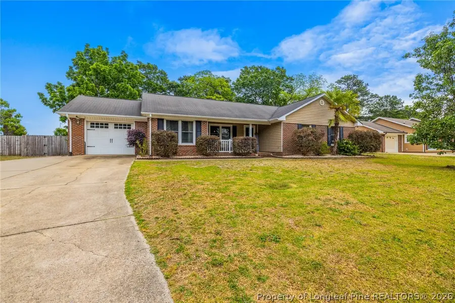 335 Woodberry Circle, Raeford, NC 28376 - #2