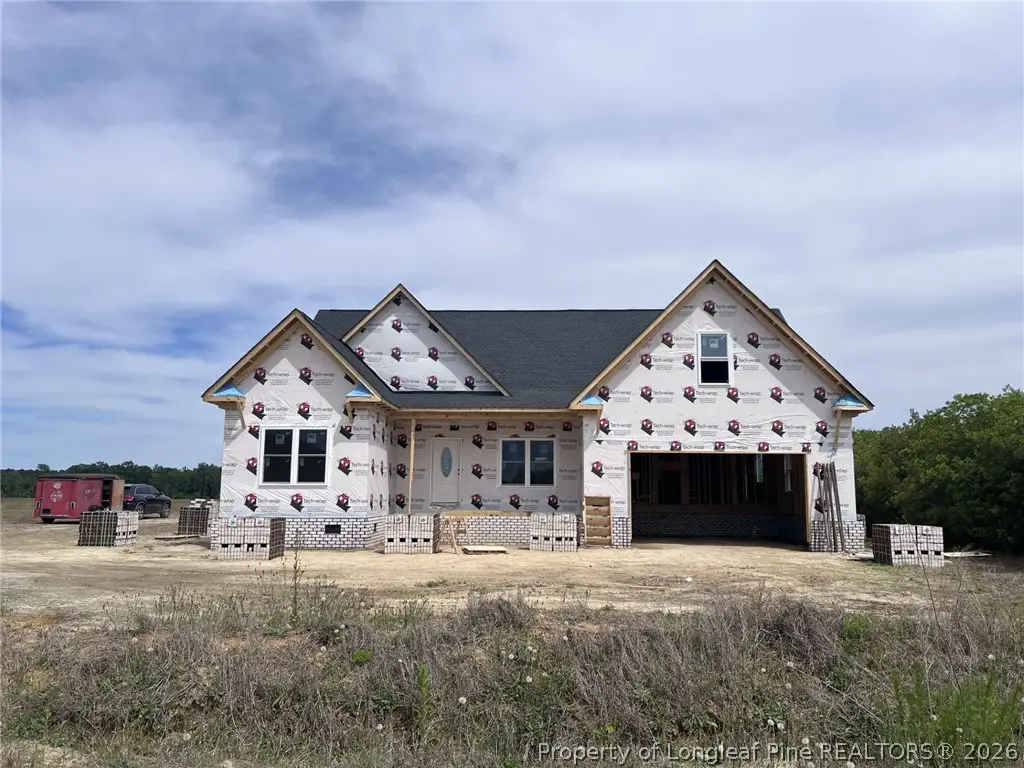 1102 W Carthage Road, Lumberton, NC 28360 - #1