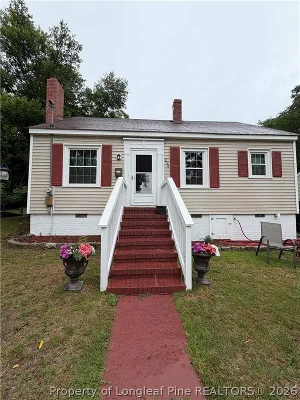 226 S Windsor Drive, Fayetteville, NC 28301