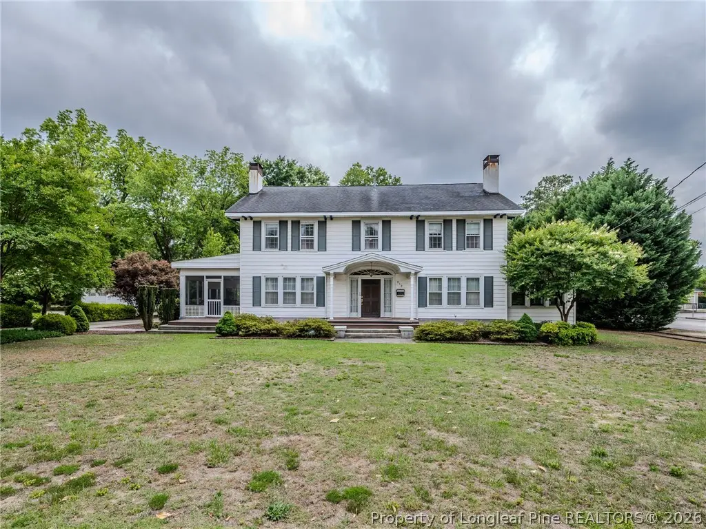 212 E Third Avenue, Red Springs, NC 28377 - #1