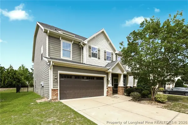 1014 Micahs Way N, Spring Lake, NC 28390